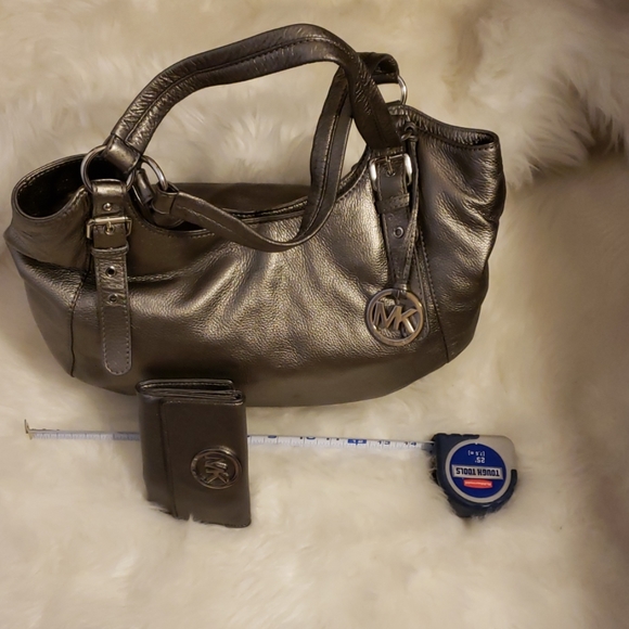 michael kors ladies purse